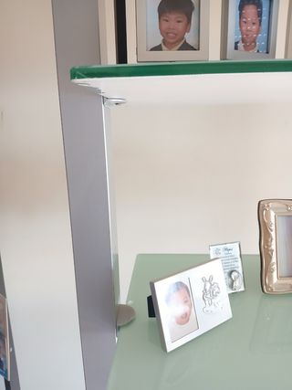Mueble TV plateado - Moderno