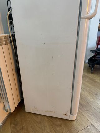 Congelador vertical Indesit