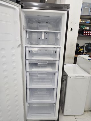 SOLO NAVERA SAMSUNG 1,80CM GRANTIA Y TRANSPORTE 