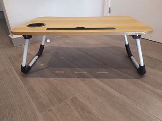 Mesa plegable pequeña de madera y aluminio