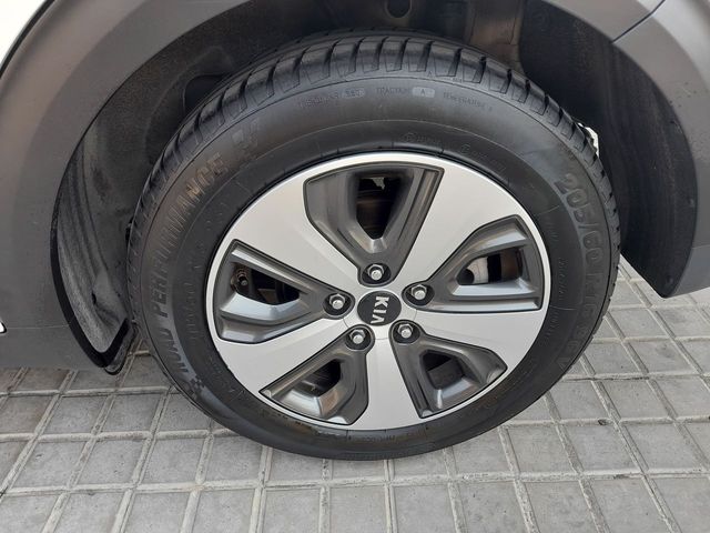 Kia Niro 1.6 GDi Híbrido 104kW (141CV) Emotion