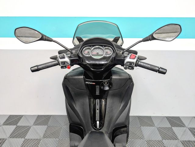 PIAGGIO MP3 YOURBAN 300 LT - 2016 - 20.569KM