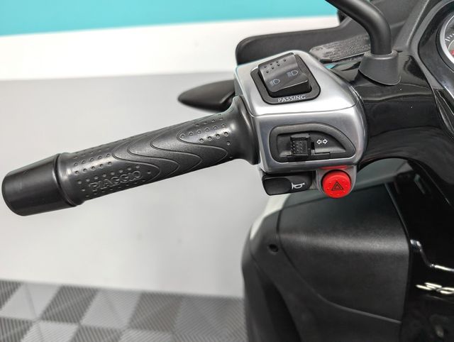 PIAGGIO MP3 YOURBAN 300 LT - 2016 - 20.569KM