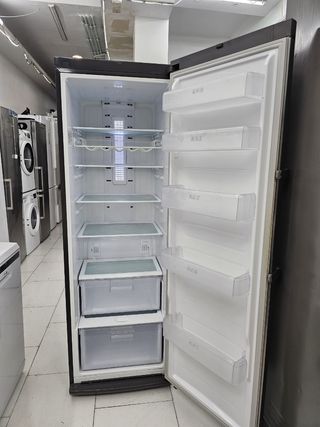 Solo Nevera Samsung 1,80cm con garantía y transpor