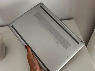 Portátil HP 14s-dq2xxx i3 11ª Gen