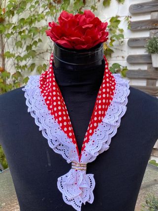 Pico rociero niña - rojo y blanco