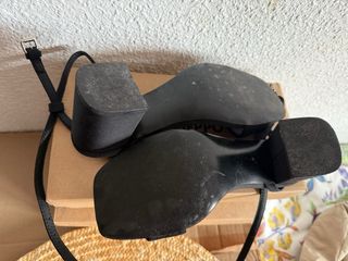 Sandalias Giossepo negras mujer