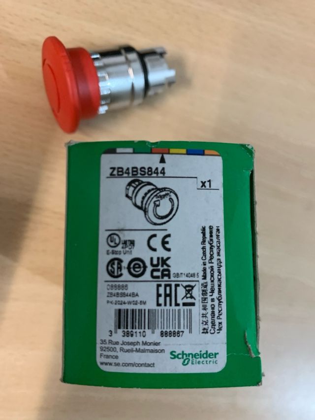 Interruptor parada ZB4BS844 Schneider 