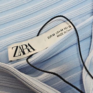 Vestido Zara azul midi