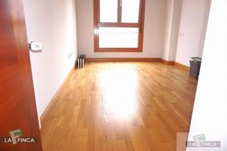 Piso en venta en Pumarín en Gijón