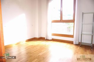 Piso en venta en Pumarín en Gijón