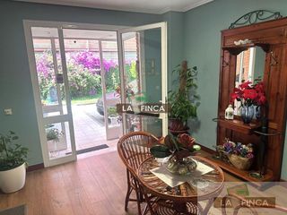 Casa adosada en venta en Montecerrao en Oviedo