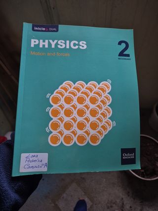 Inicia Physics & Chemistry 2.º ESO. Student's B...