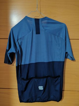 Maillot ciclismo Sportful gris