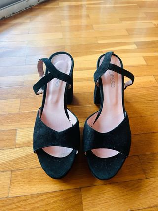 Sandalias negras tacón plataforma fiesta