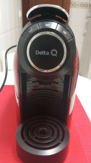 Cafetera Delta Q roja