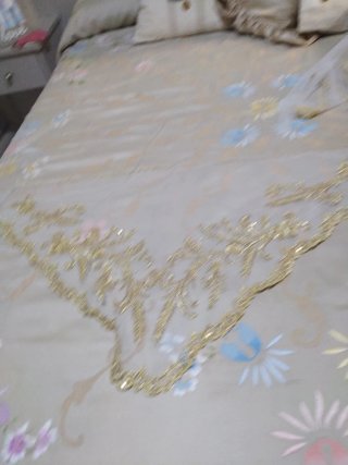 Manteleta   ydelantal fallera infantil - dorado