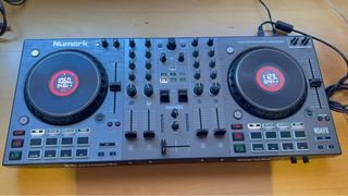 Numark NS4FX - Consola DJ Gris