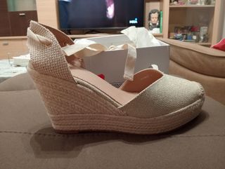 Zapatos esparto beige
