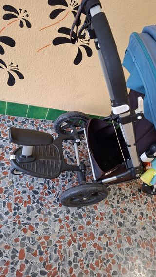 Carrito Bugaboo Camaleon 3 bebé. 
Cuco + silla
