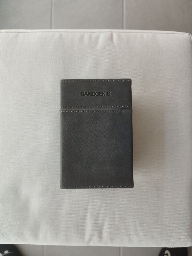 Caja guardamazo Gamegenic watchtower 100+