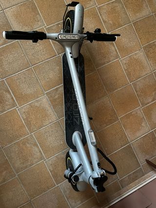 Patinete SmartGyro Z-PRO 2024 en garantia