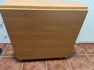 Mesa plegable de madera 150 x 70
