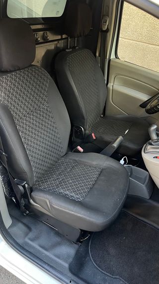 Renault  Kangoo 2010