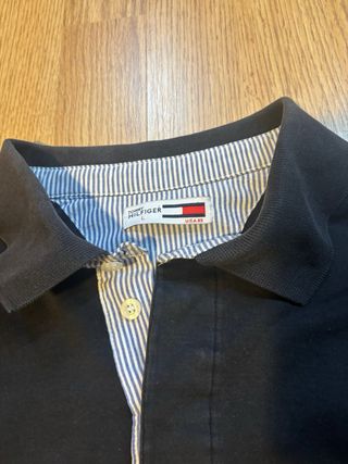 Polo Tommy Hilfiger negra vintage