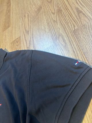 Polo Tommy Hilfiger negra vintage