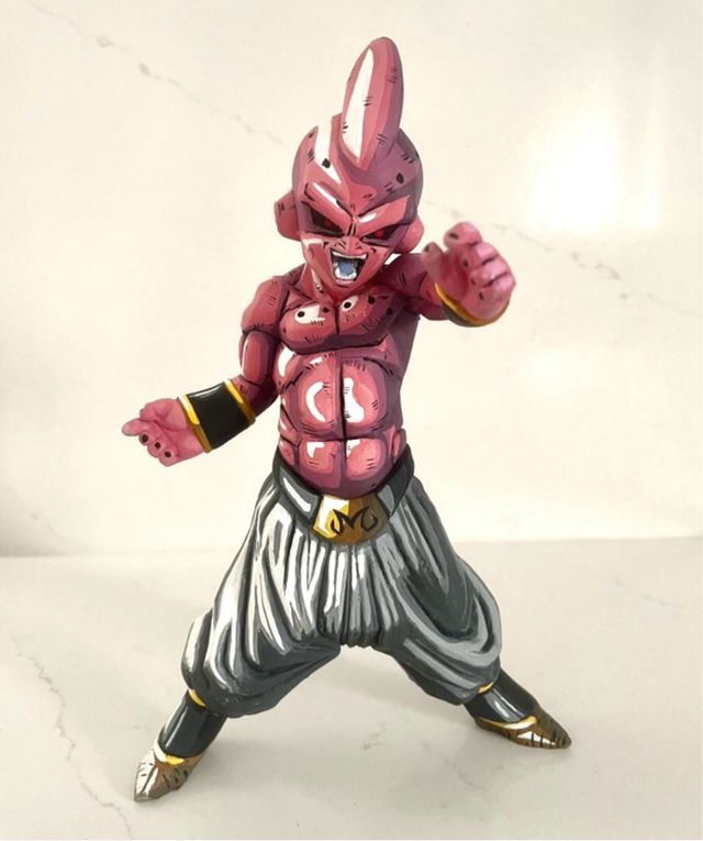 Figura Majin Boo pintada a mano