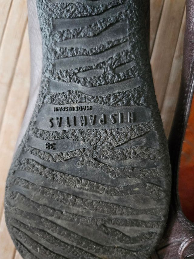 Bailarinas Hispanitas marrón