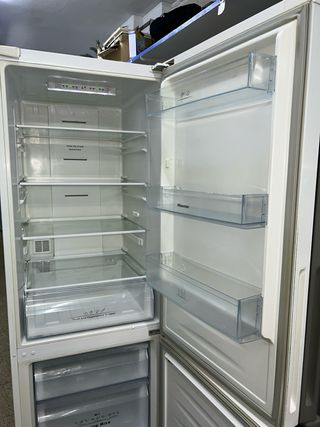 Nevera HISENSE A+ No Frost