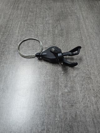 Maneta cambio Shimano SL-M5100 11s