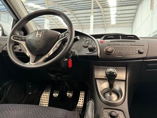 Honda Civic 2.2 i-CTDi Executive