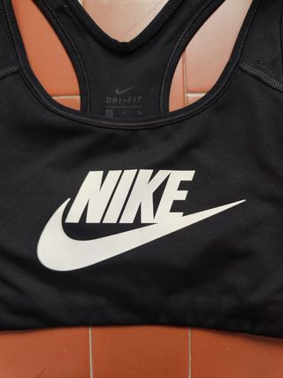 Nike Swoosh Futura reggiseno sportivo taglia S 
