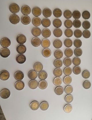 62 Monedas 2€ España