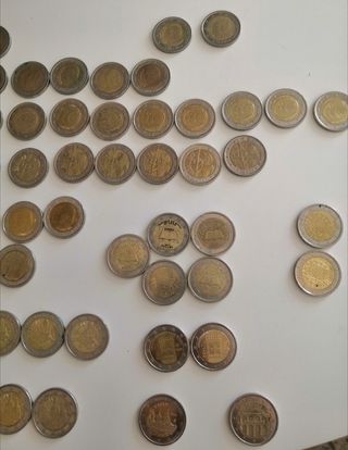 62 Monedas 2€ España