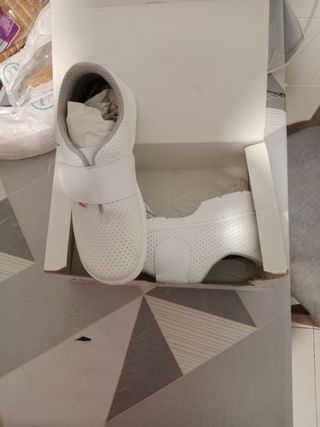 Zapatos trabajo blancos talla 41