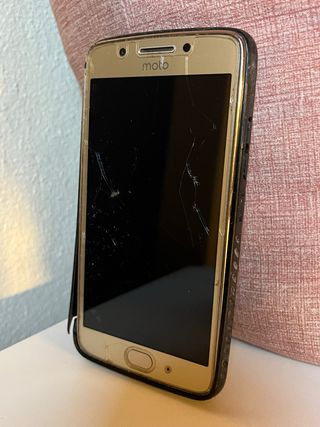 Motorola Moto G5 Plus - Dourado - peças