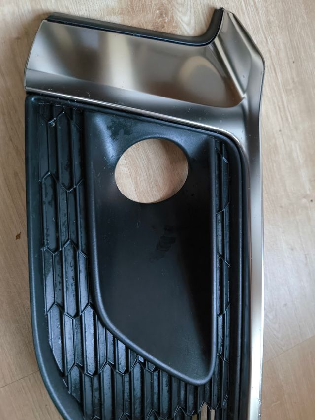 Audi A5
Mascara do farol de Neblina 
Farol Audi A5