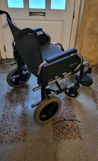 Silla ruedas Breezy plegable