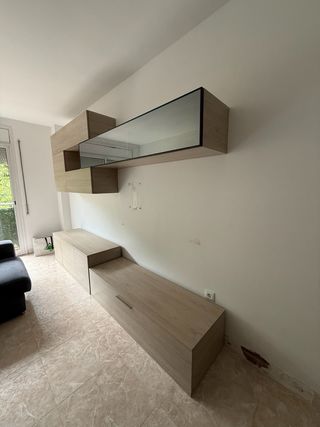 Mueble de salón de madera