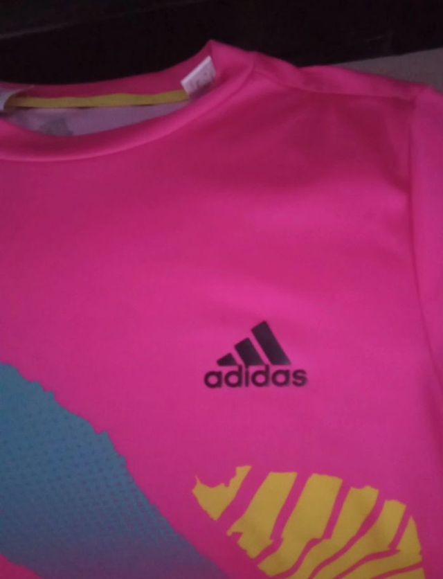 Camiseta Adidas niña rosa