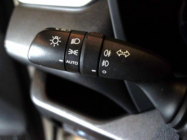 Toyota Rav4 2.5l 220H Advance