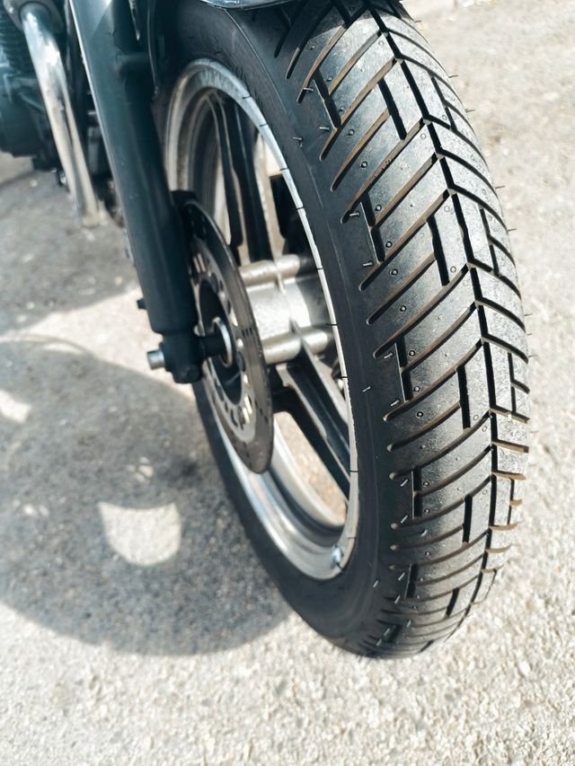 Kawasaki GPZ 400 (1991) restaurada