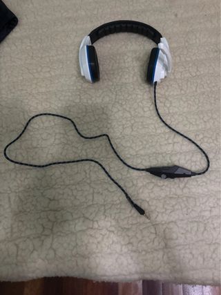 Cascos gaming blancos