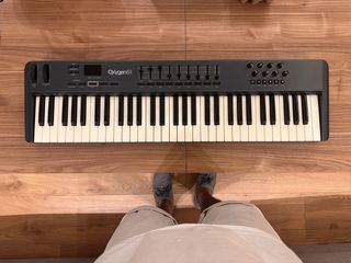 Teclado MIDI Oxygen 61 (nunca usado)
