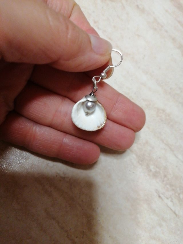 Orecchini conchiglia e perla