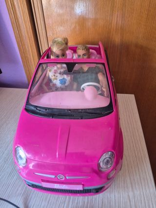 Auto rosa Barbie Fiat 500